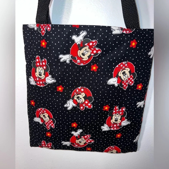 Children’s tote Minnie Mouse print, with two outer pockets, one zip pouch pocket - Picture 4 of 9